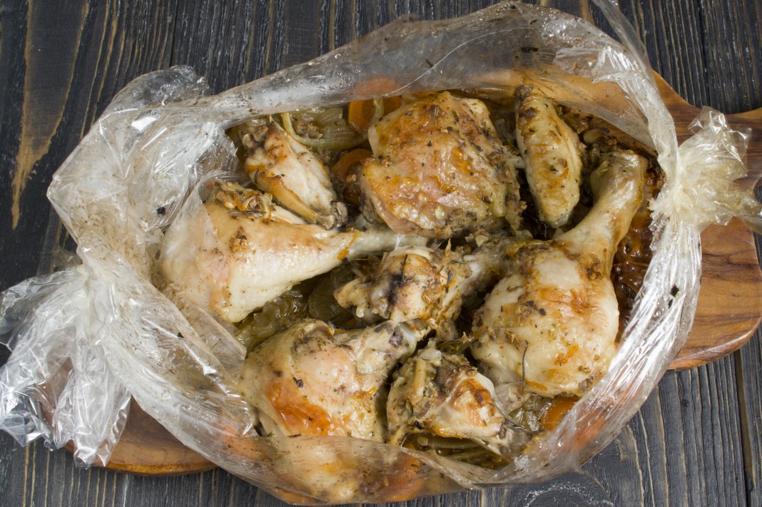 Рис с курицей в пакете для запекания. Курица в рукаве. Курица в рукаве для запекания. Курица в рукаве для запекания в духовке.