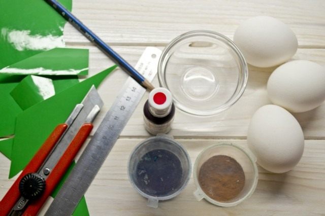 Ингредиенты для покраски яиц к пасхе