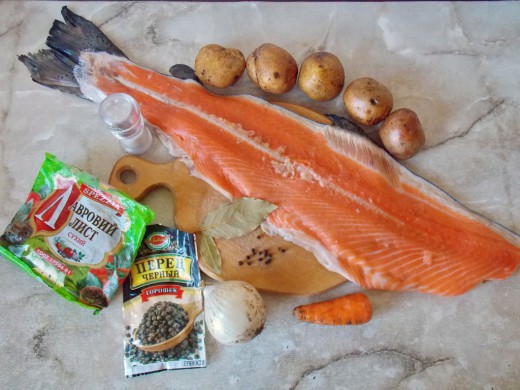 Ингредиенты для приготовления Ухи из лосося